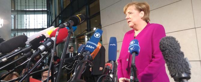 Sondierungen in Berlin - Angela Merkel gibt ein Statement